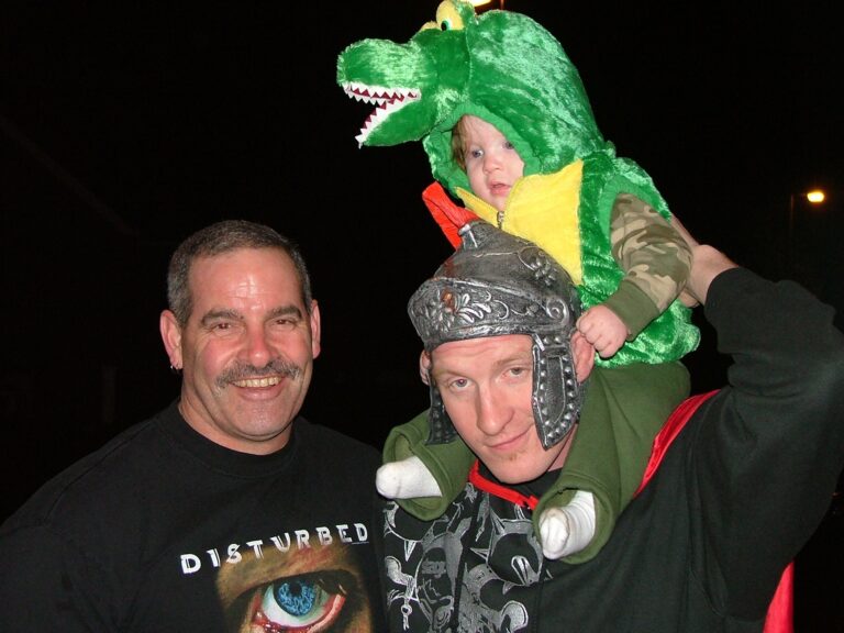 Ed “short Fues” Herman (UFC fighter) trick or treating in Portland