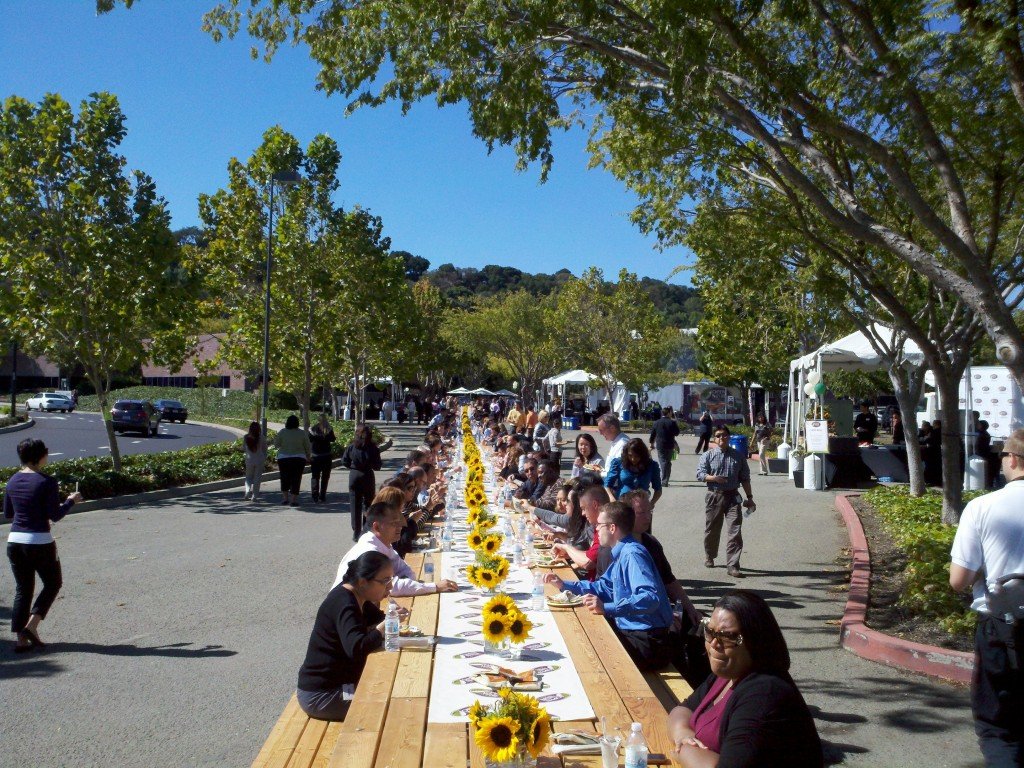 World's Longest Picnic Table